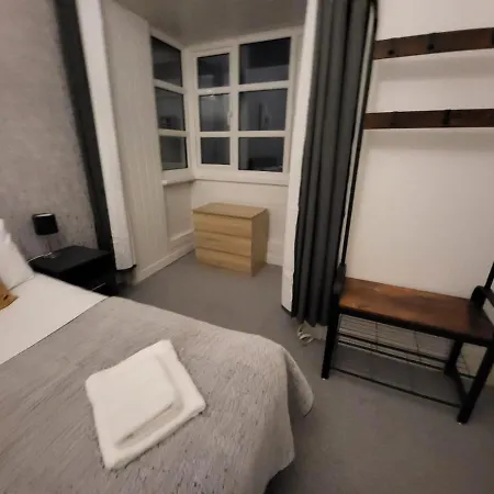 City Centre Room, Wifi, Share Facility Swansea Exterior photo