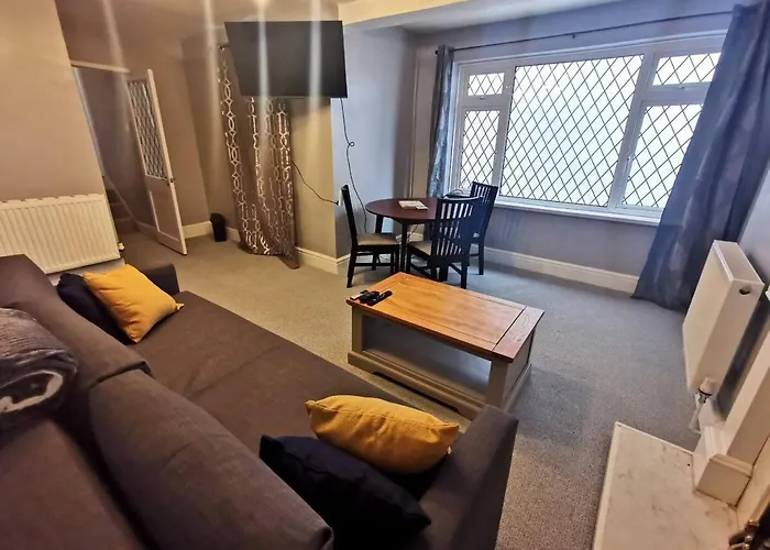 City Centre Room, Wifi, Share Facility